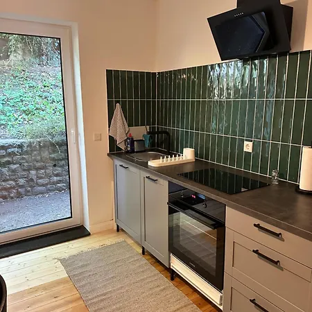 Komfortable Stadtwohnung Mit Terrasse Apartamento *