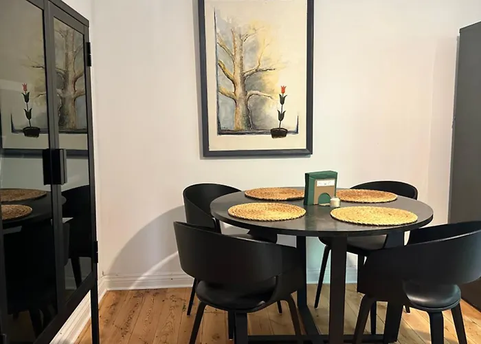 Апартаменты Komfortable Stadtwohnung Mit Terrasse Фленсбург