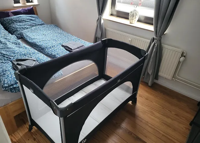 Komfortable Stadtwohnung Mit Terrasse Апартаменты *